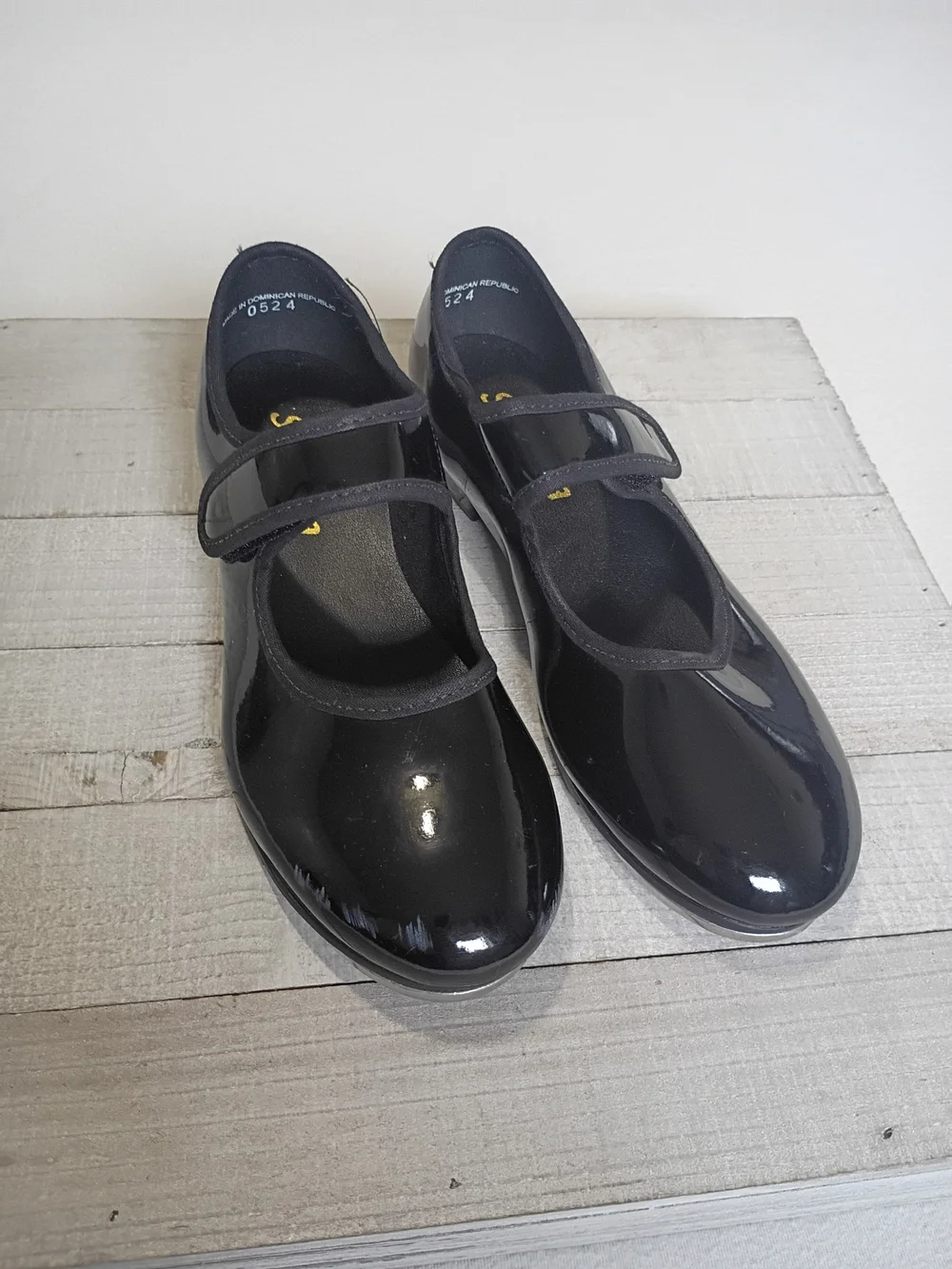 So Danca Girls 13.5 Black Glossy Mary Jane Tap Shoes Hook Loop Velcro Strap